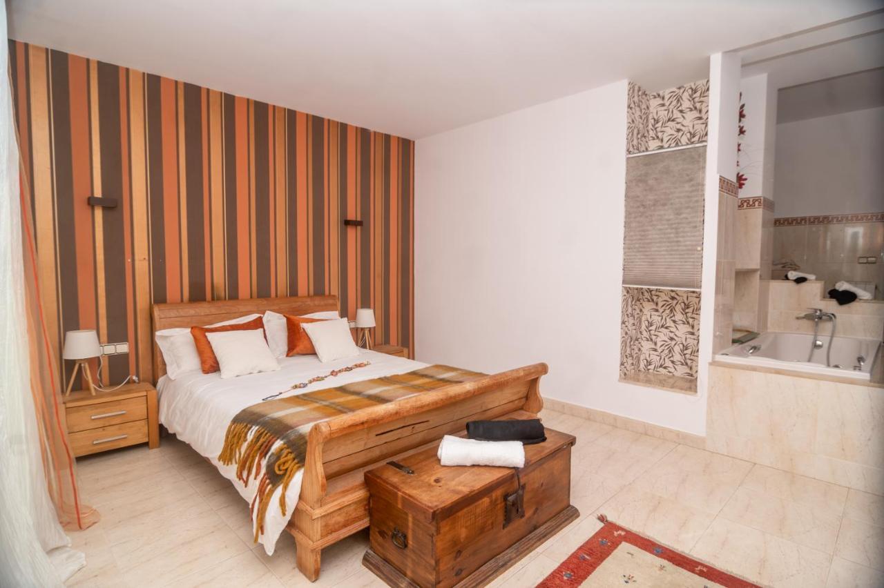 Gran De 4 En Apartamento Sitges