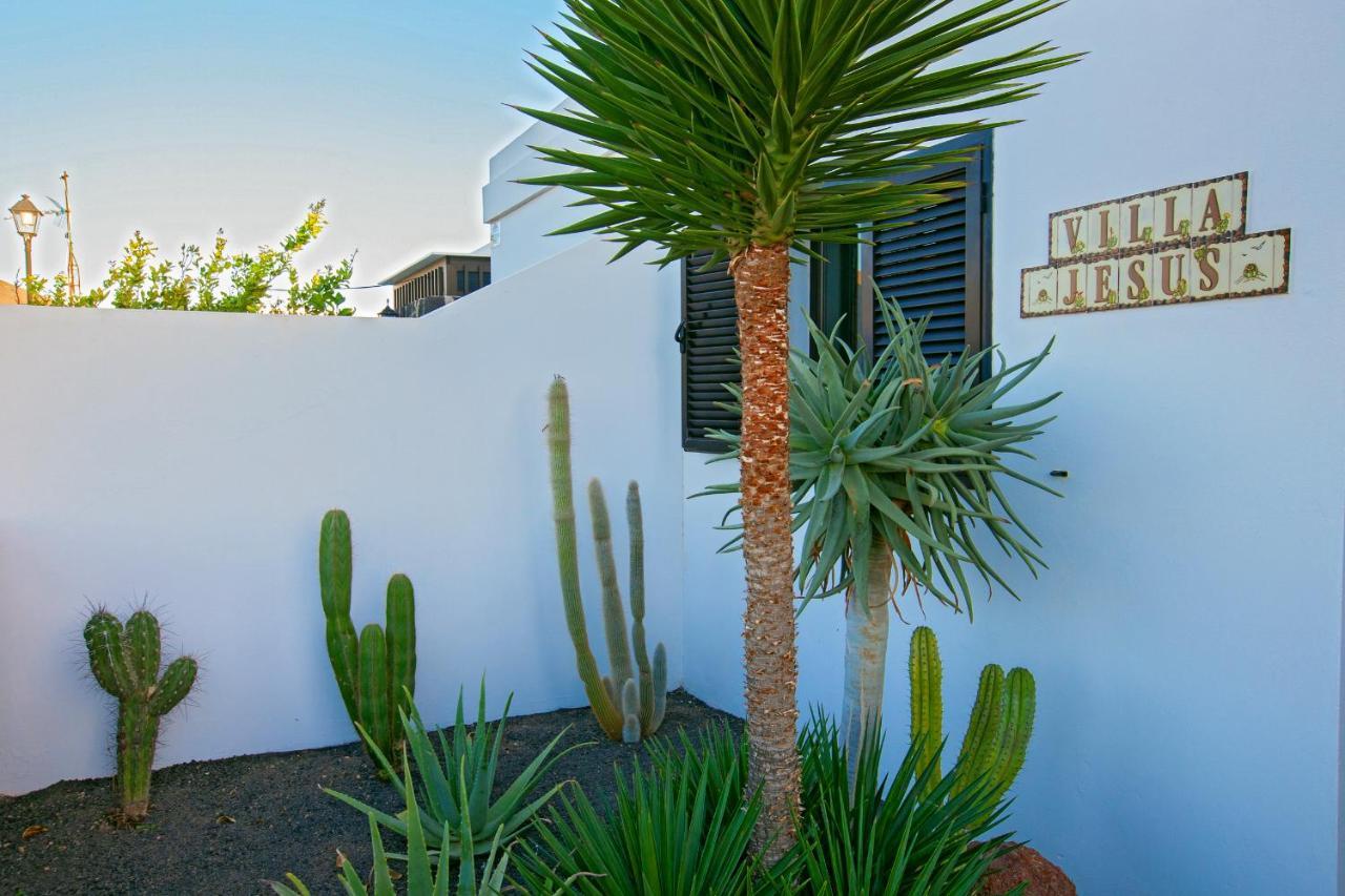 Jesus Lanzarote-papagayo *