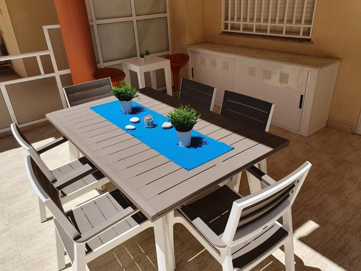 Con Gran Terraza, Piscina Y Con Vistas Al Mar, A Solo 50 M De La Playa *