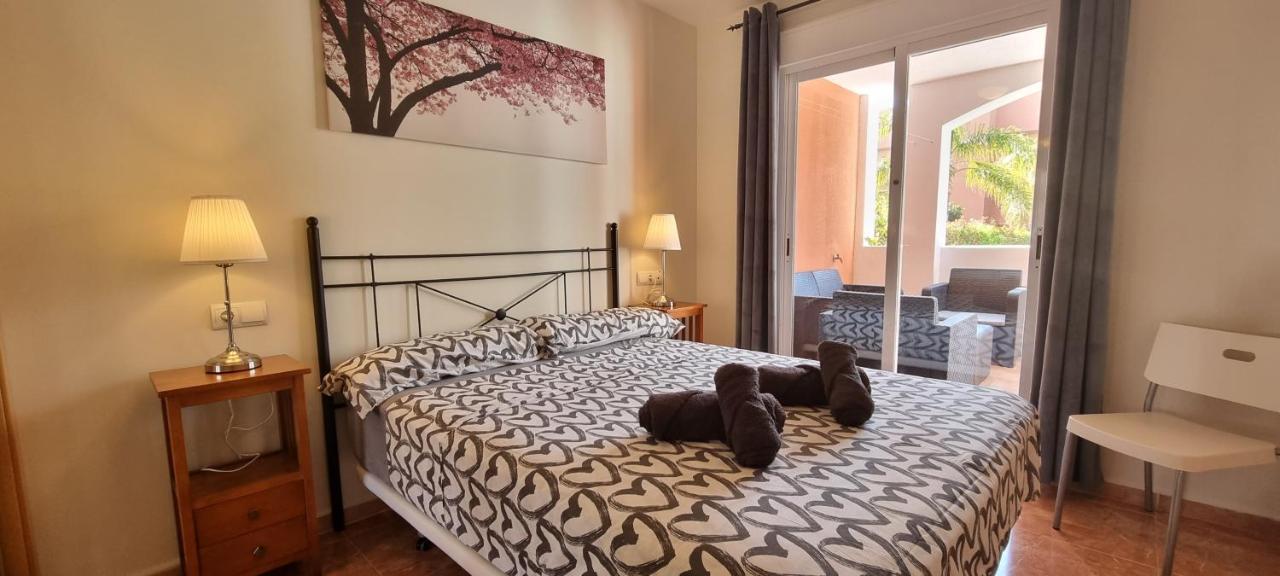 Apartment Homes Of Spain: Beachfront With Private Pool At Paraiso Playa *