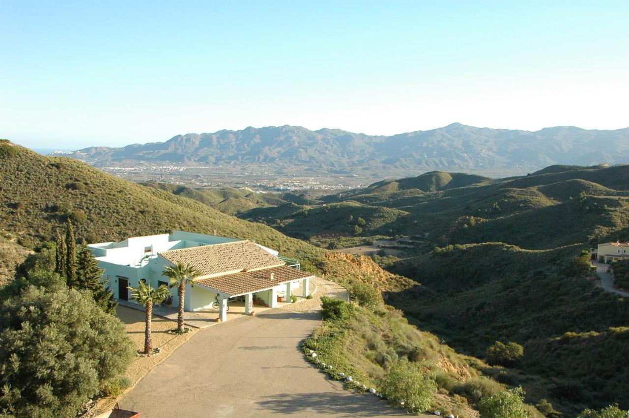 Casa *