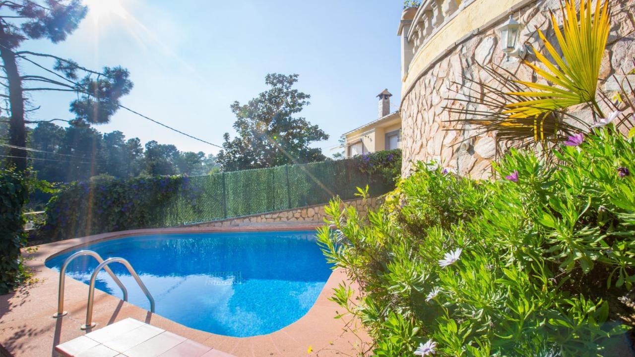Tordera 22 Villa *