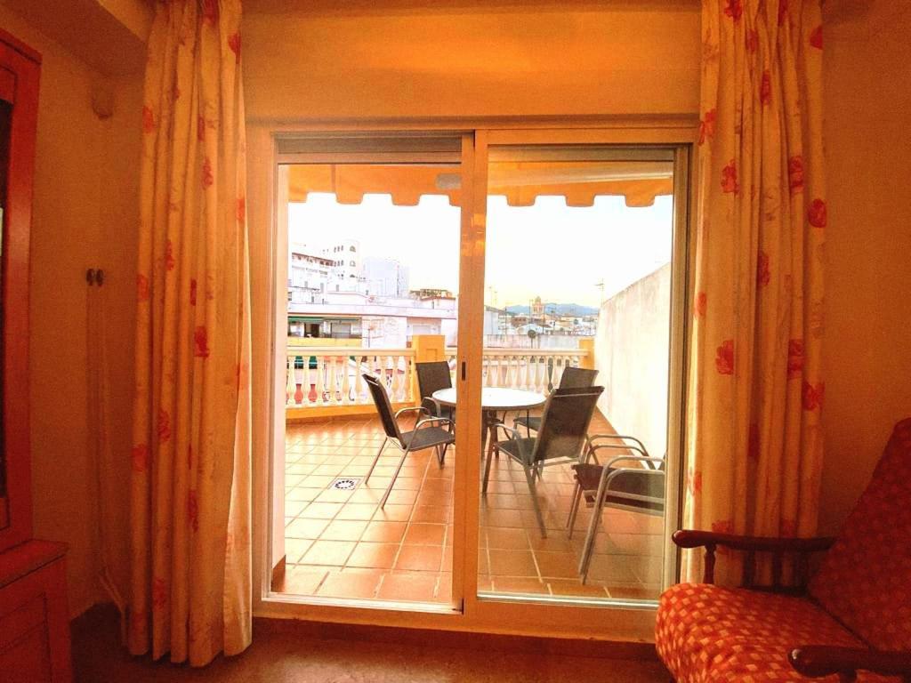 Coliseo Apartment *