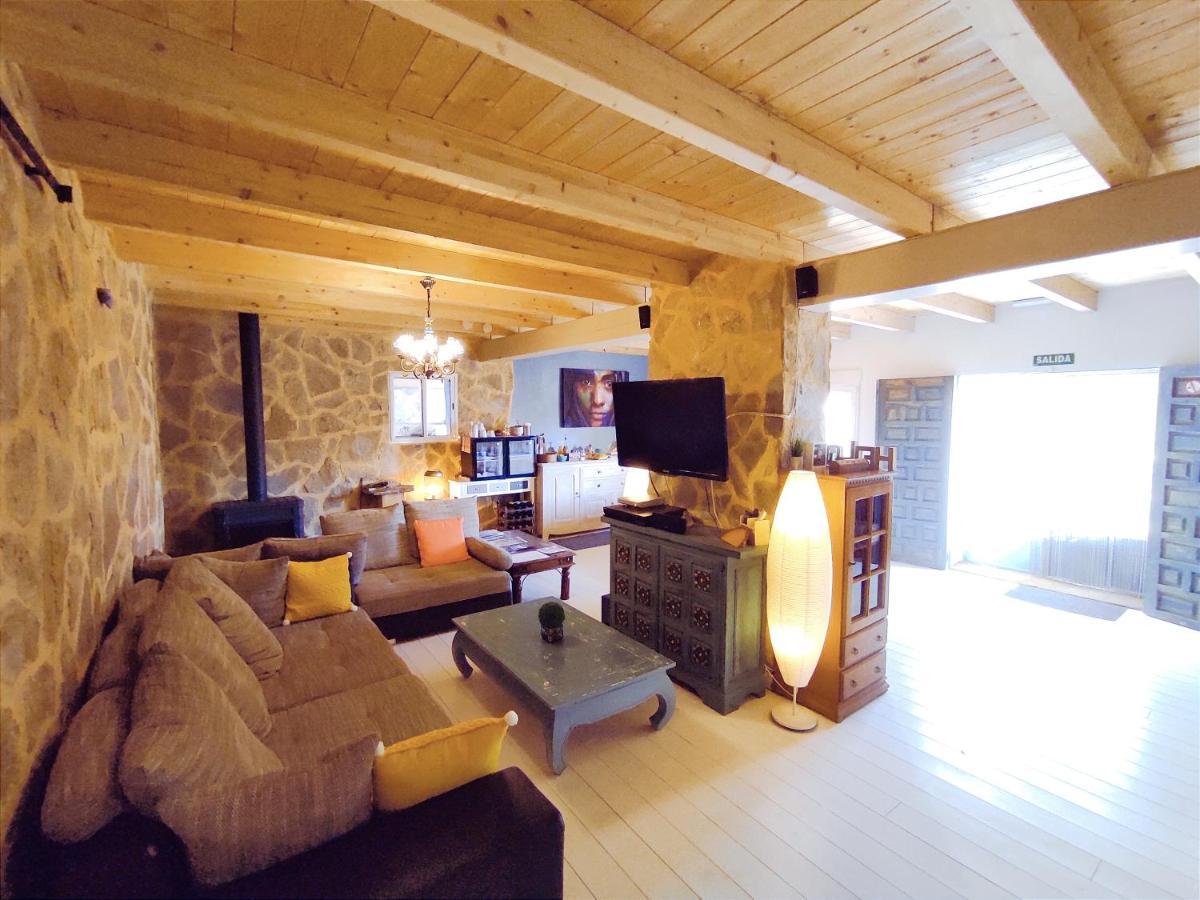 Casa Pura Vida Bed and breakfast Relleu