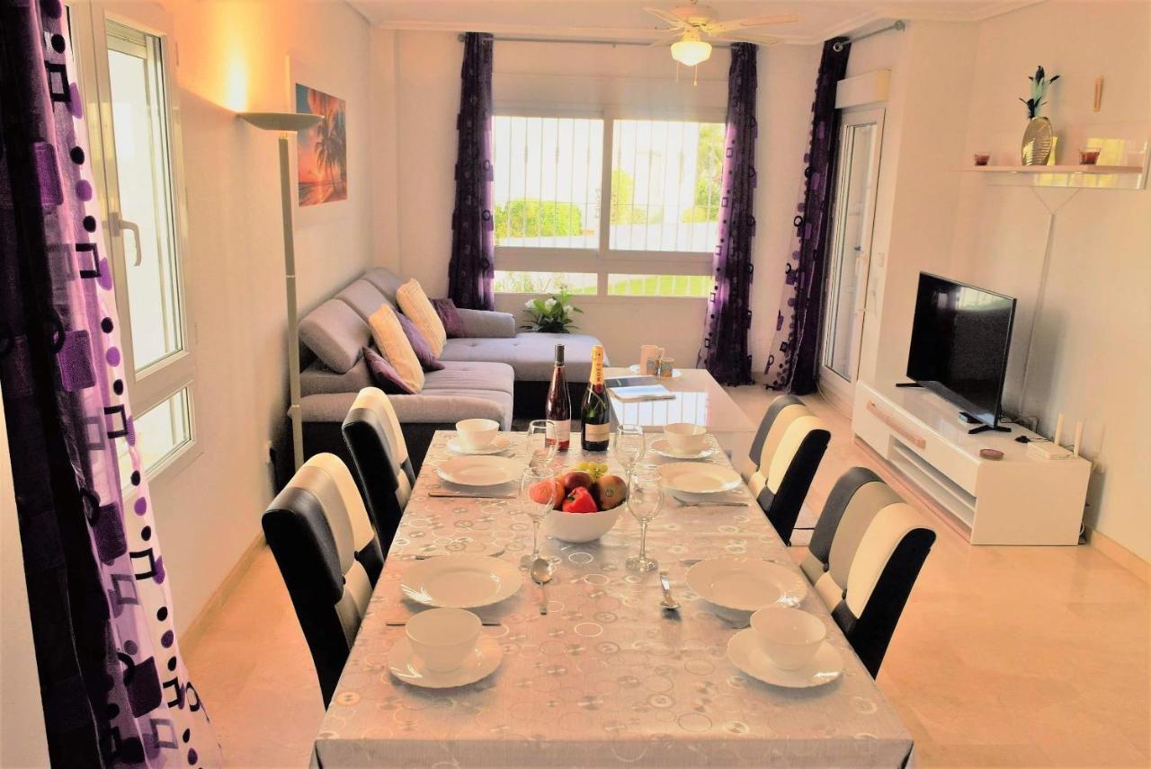 Fabulous 2 Bed 2 Bath ! Apartment