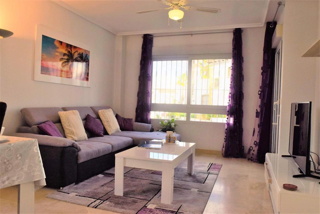 Fabulous 2 Bed 2 Bath ! Apartment *