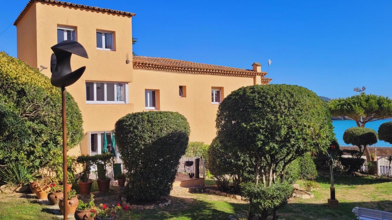 Casa Con Jardín A 25 Metros De La Playa. La T. Palamós