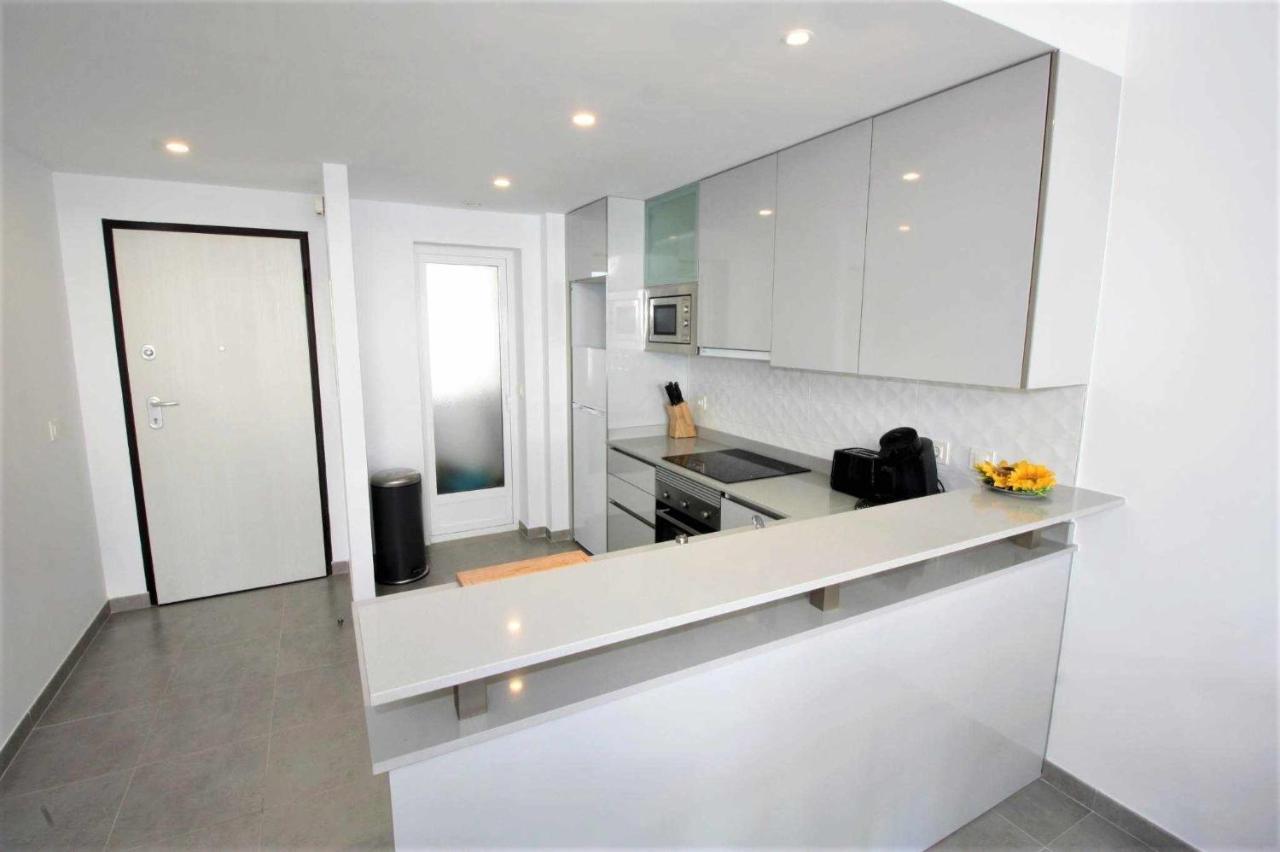 Apartamento Casa De Luz Apartamento Cerca De La Playa Con Piscina Comunitaria