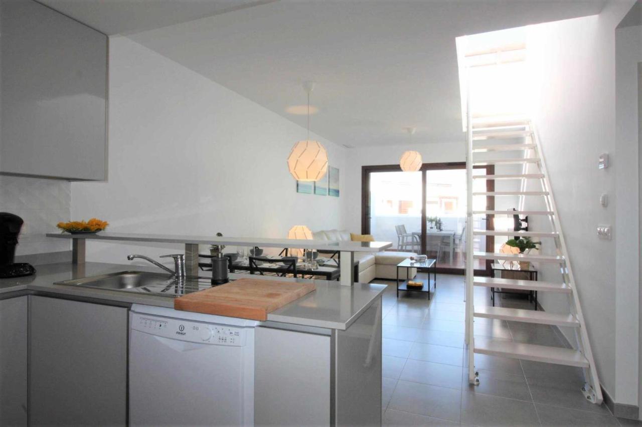 Apartamento Casa De Luz Apartamento Cerca De La Playa Con Piscina Comunitaria