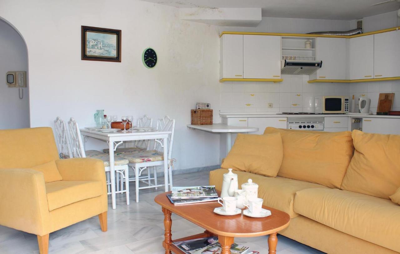 Apartamento Stunning In With Wifi