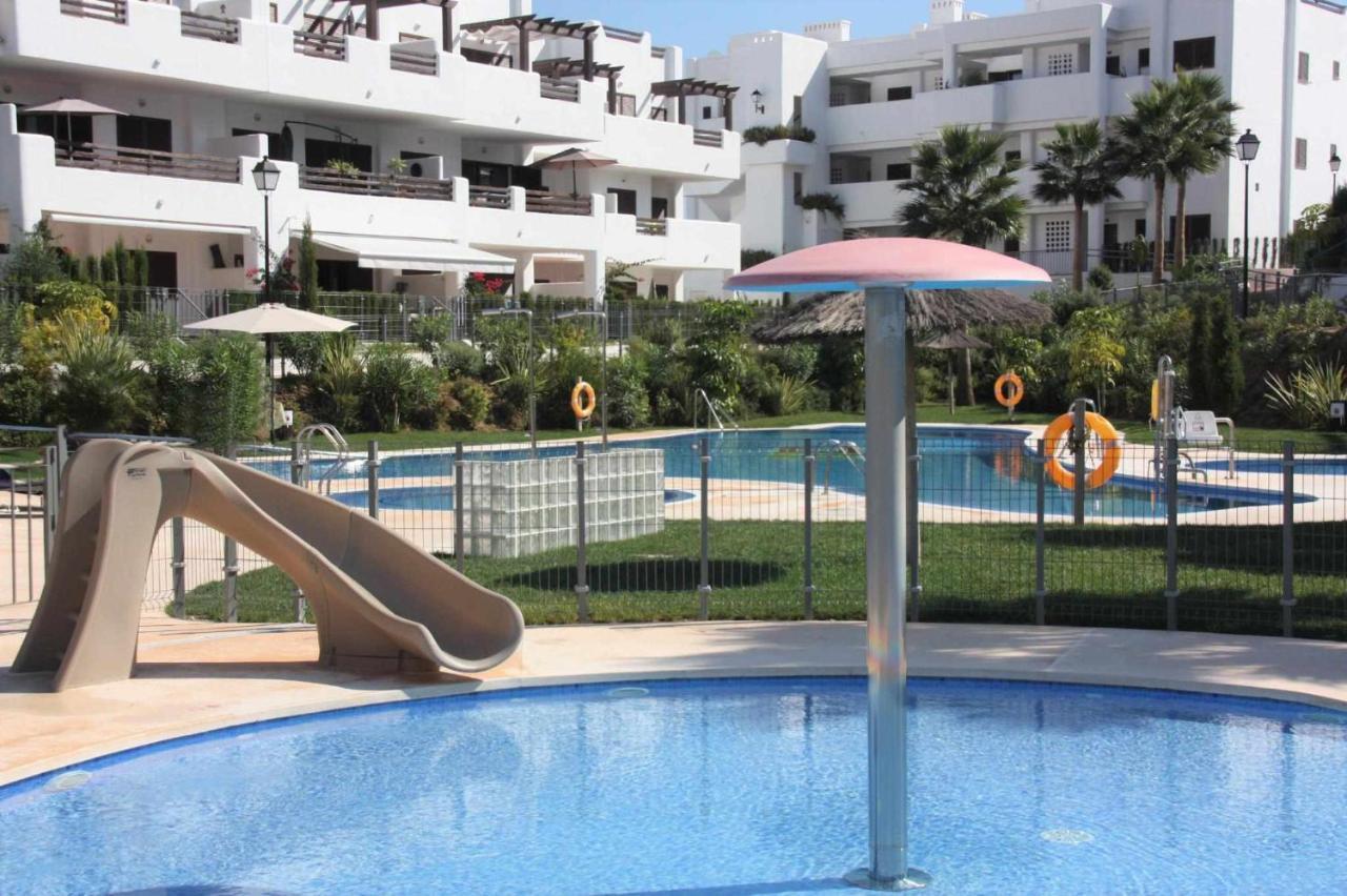 Apartamento Casa De Luz Apartamento Cerca De La Playa Con Piscina Comunitaria *
