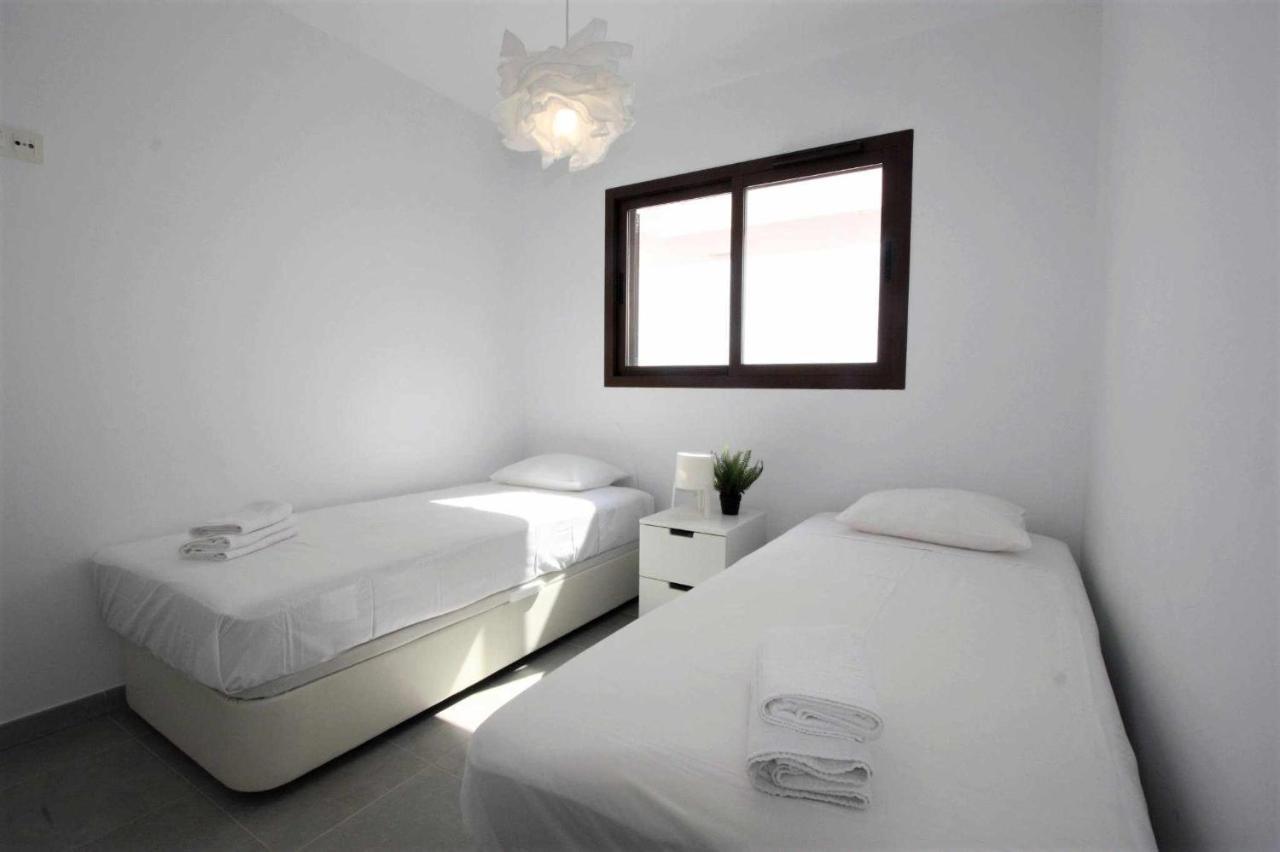 Apartamento Casa De Luz Apartamento Cerca De La Playa Con Piscina Comunitaria