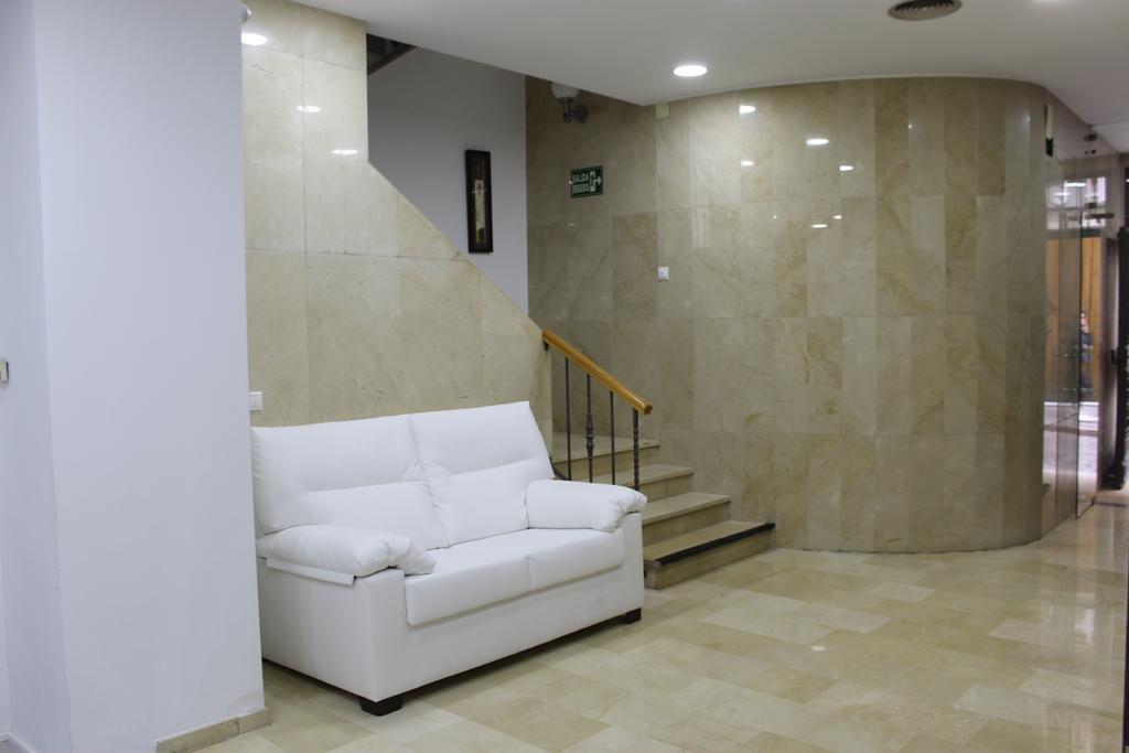 Gran Plaza 2*