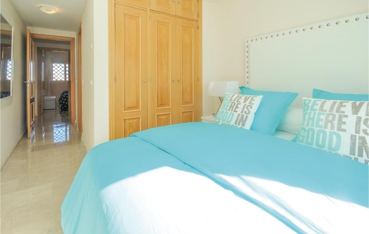 Apartamento Awesome In With House Sea View