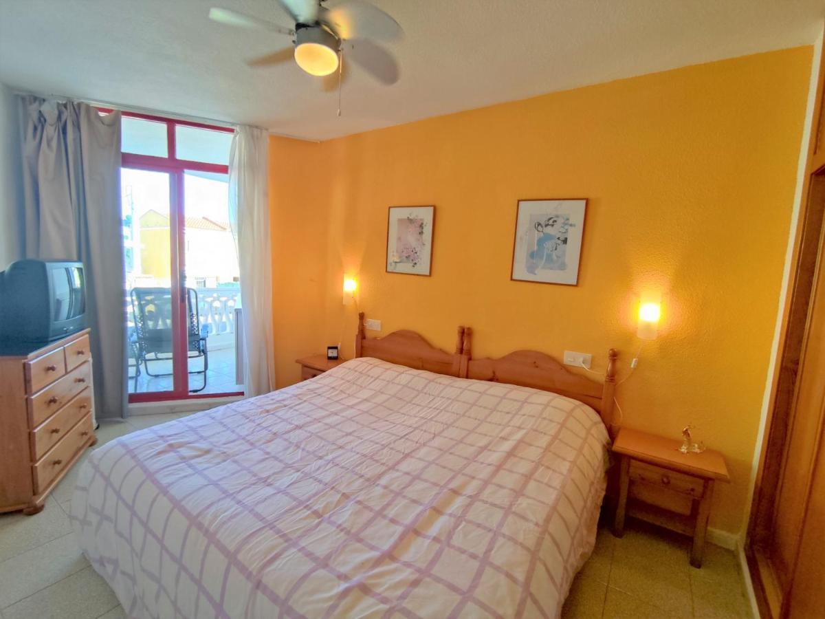 Apartamento En Primera Línea Playa Romana Habitat 6 B 12 Villas Apartamento