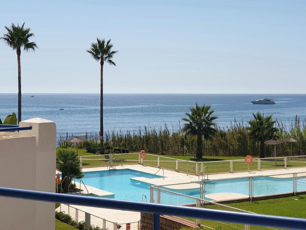 Casitamar Frontline House Casares Costa Near Estepona *