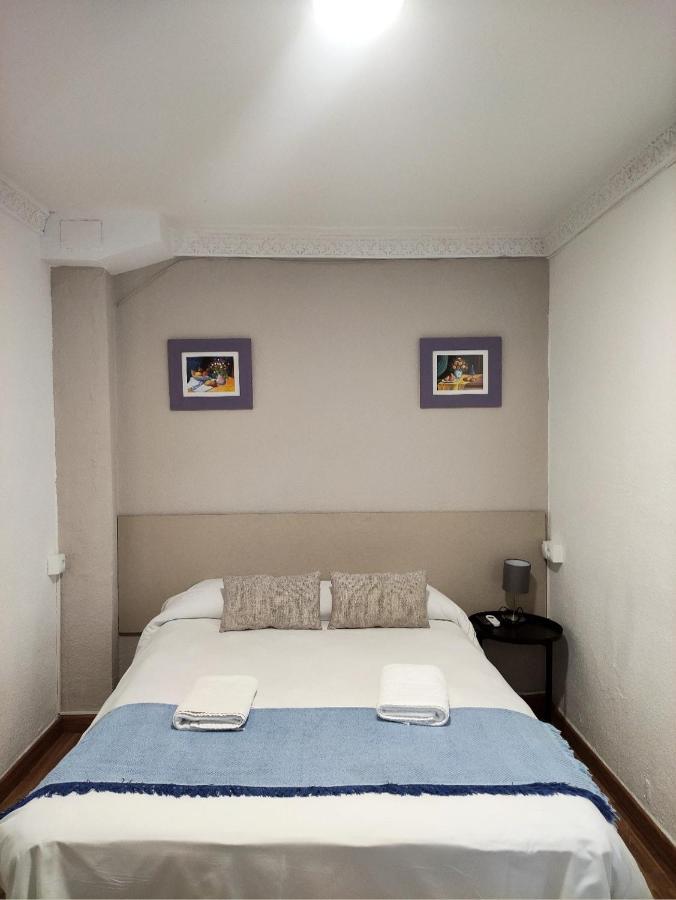 Zacatin Guest house 2*