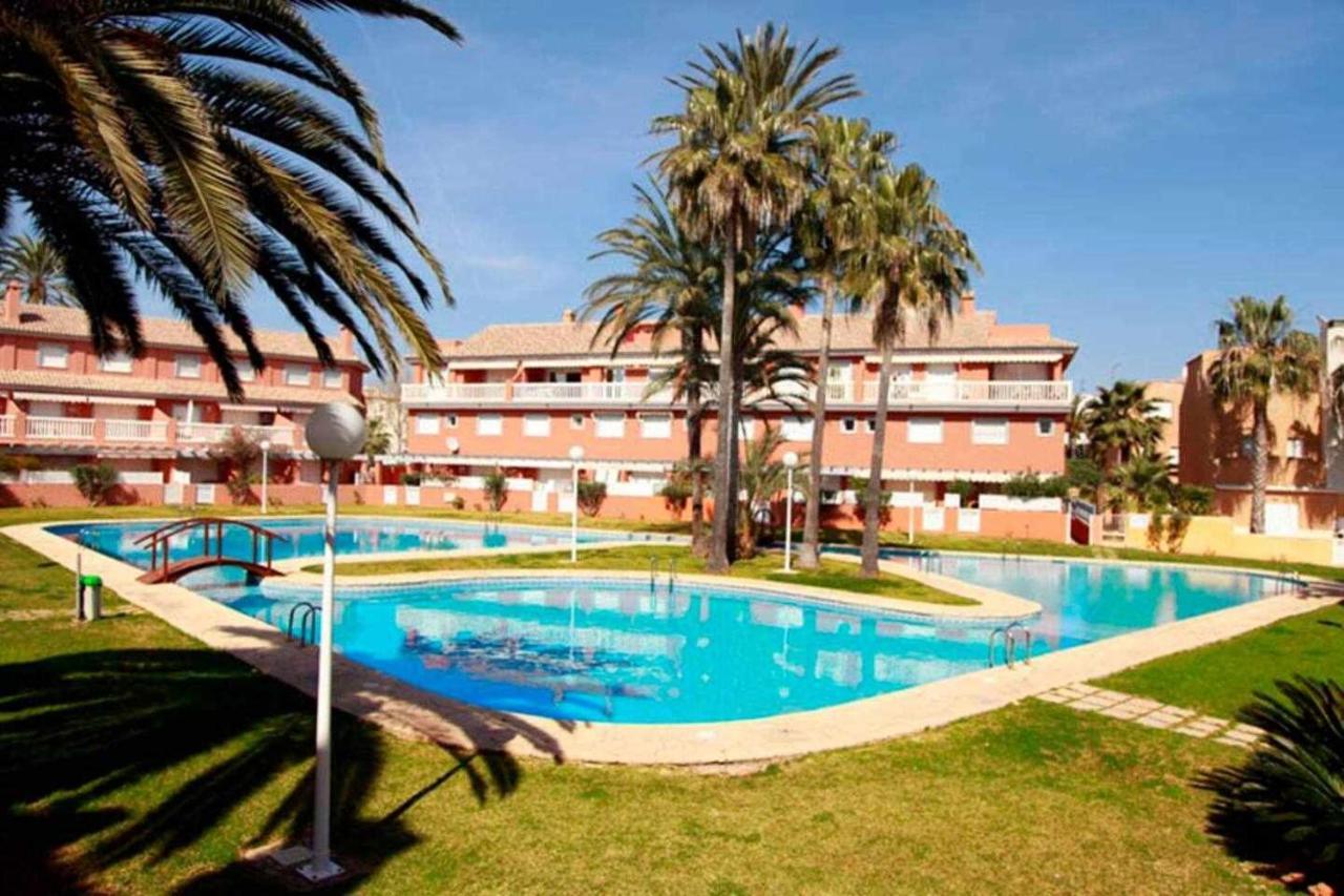 Apartamento Con Vistas Al Canal Apartment *