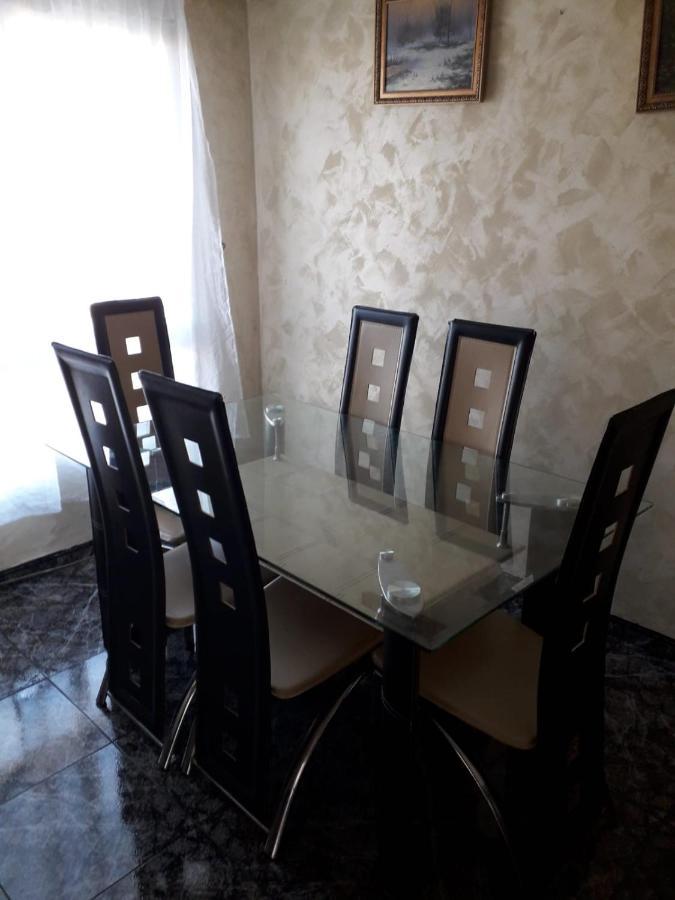 Amplio Piso En * Sagunto