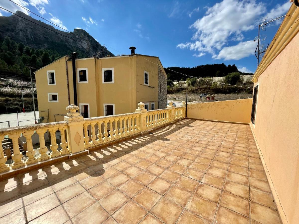 Chalet El Moli - *