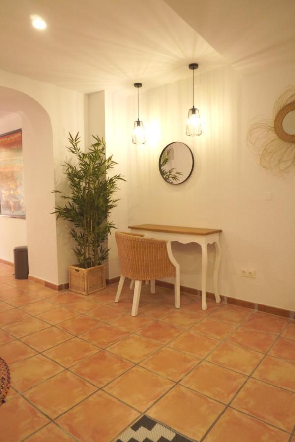Apartamento Neptuno, Comodo, Mediterraneo, Centro Historico, Reformado Recientemente Y Cercano A La Playa