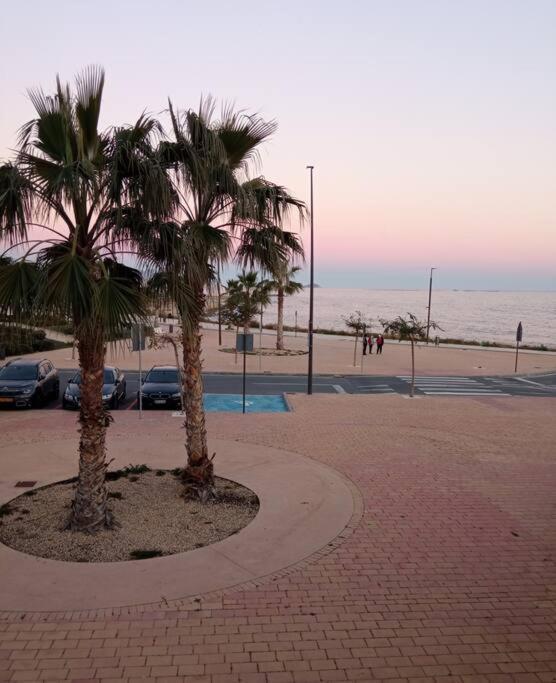Piso Junto Al Mar Ocho Personas Máximo