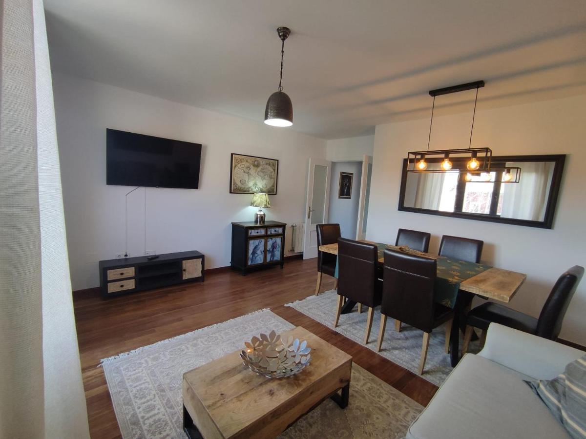 Vivienda Playa De Covachos Apartment *