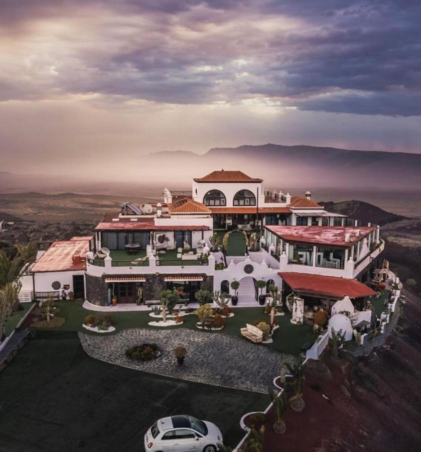 Casona De Tao * Tiagua