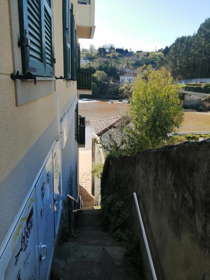 Laidatxu Playa En * Mundaka