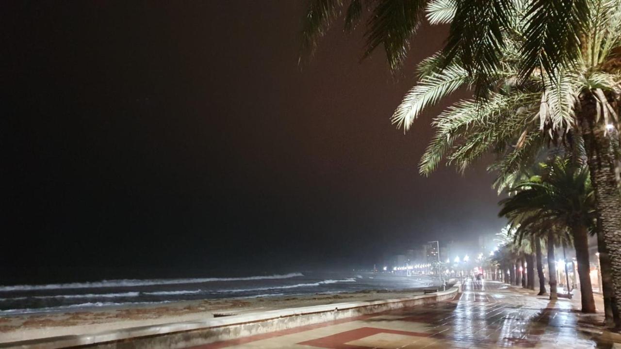 Apartamento Sobre Olas Del Mar El Campello
