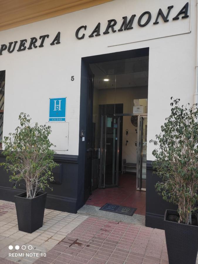 Guest house Puerta Carmona Seville