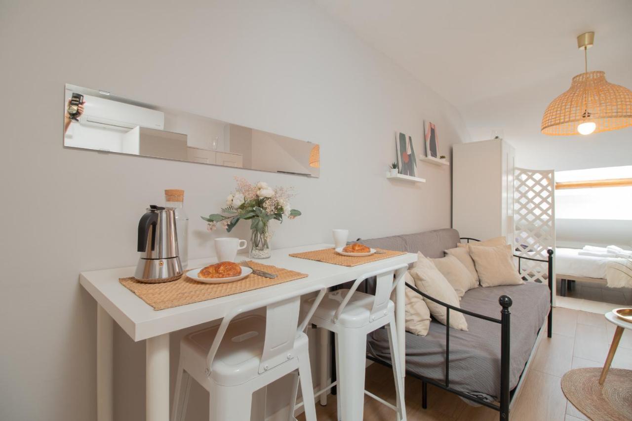 Apartment C96 - Brilliant Penthouse Studio Malaga