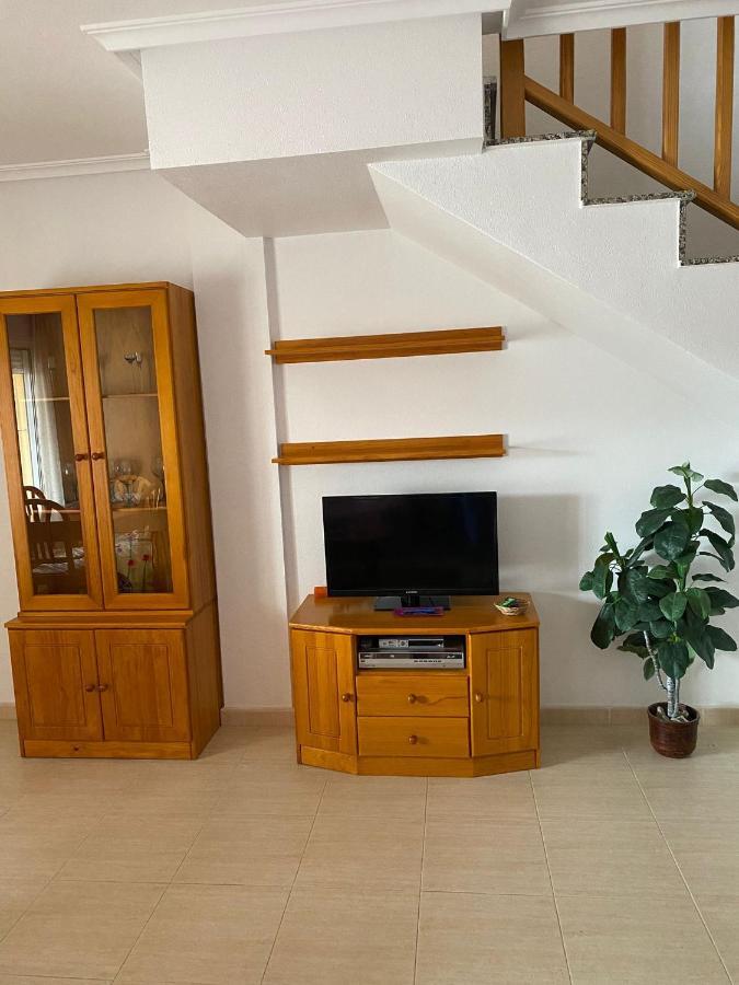 Casa Con Piscina Cerca De La Playa