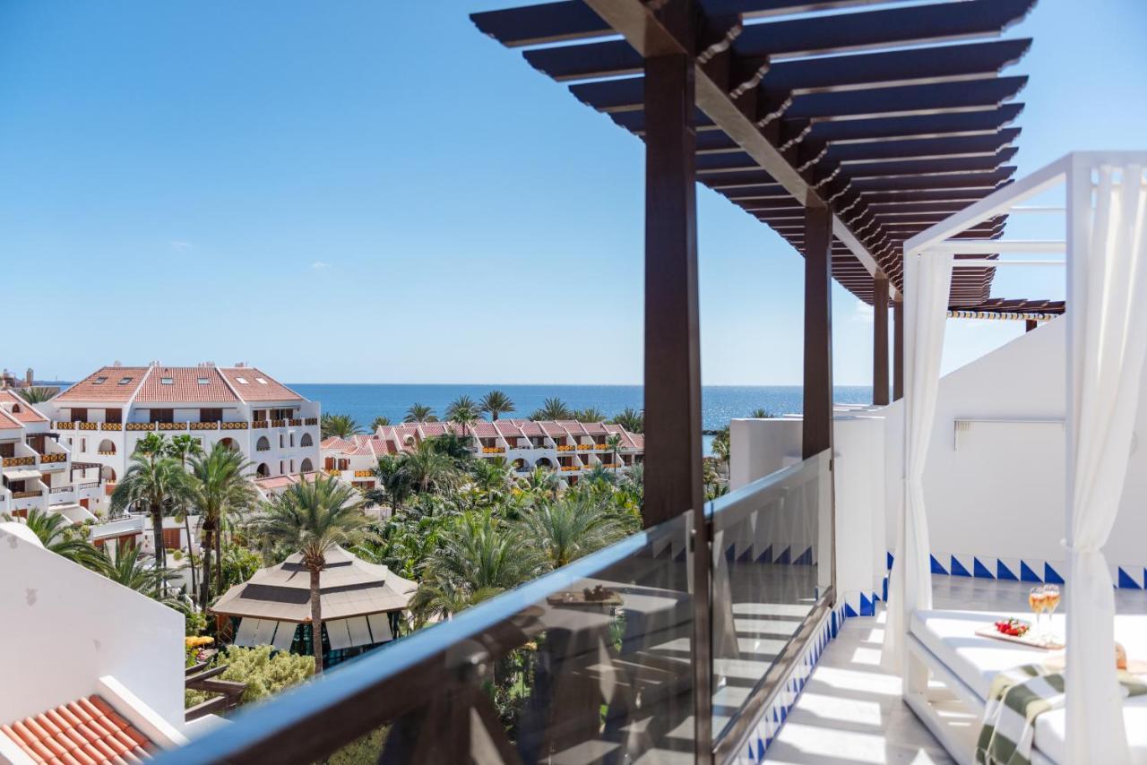 Santiago * Playa de las Americas (Tenerife)