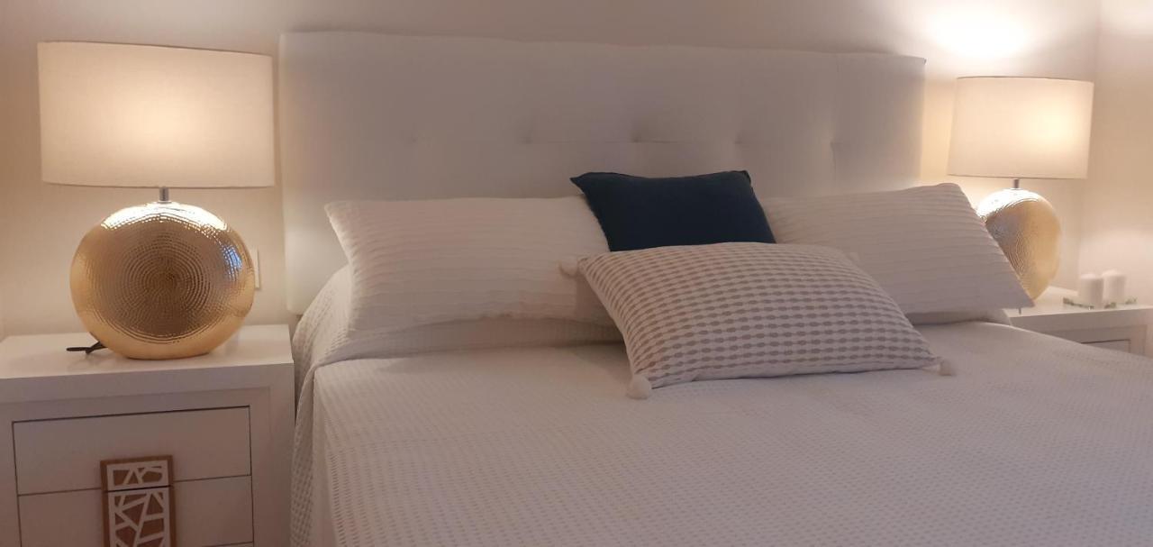 Apartamento Apartamento- Atico En Mijas Costa , Con Piscina. Sitio de Calahonda