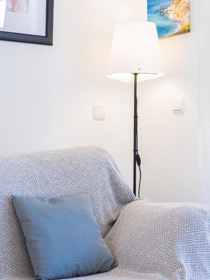 Cubo's Costa Apartment *