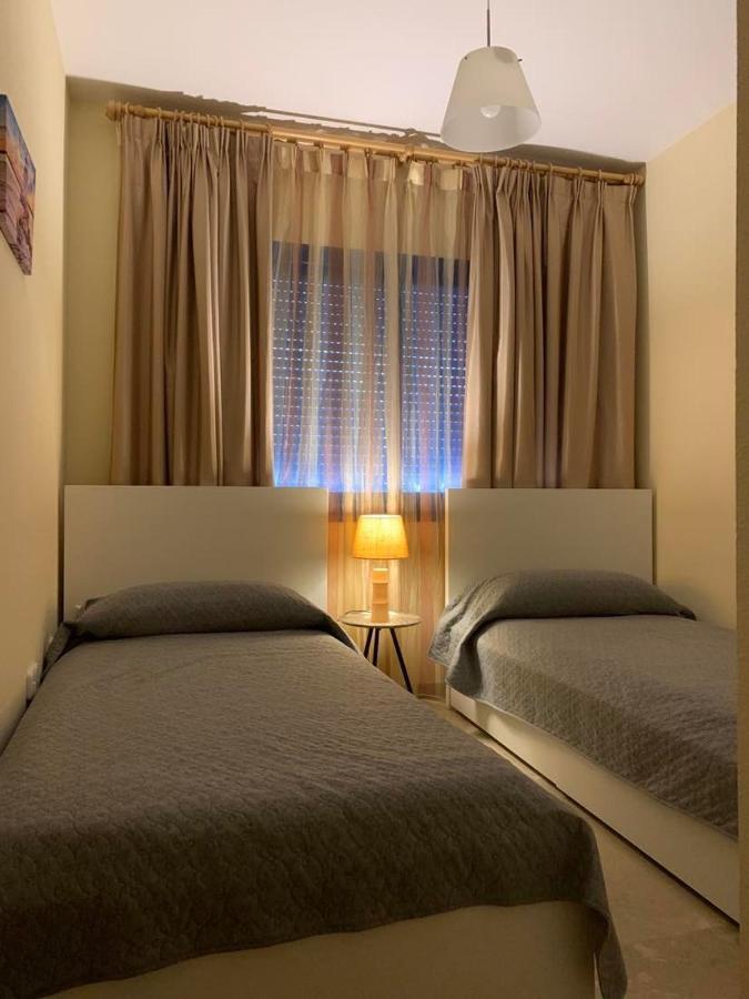Duquesa Suites Apartment