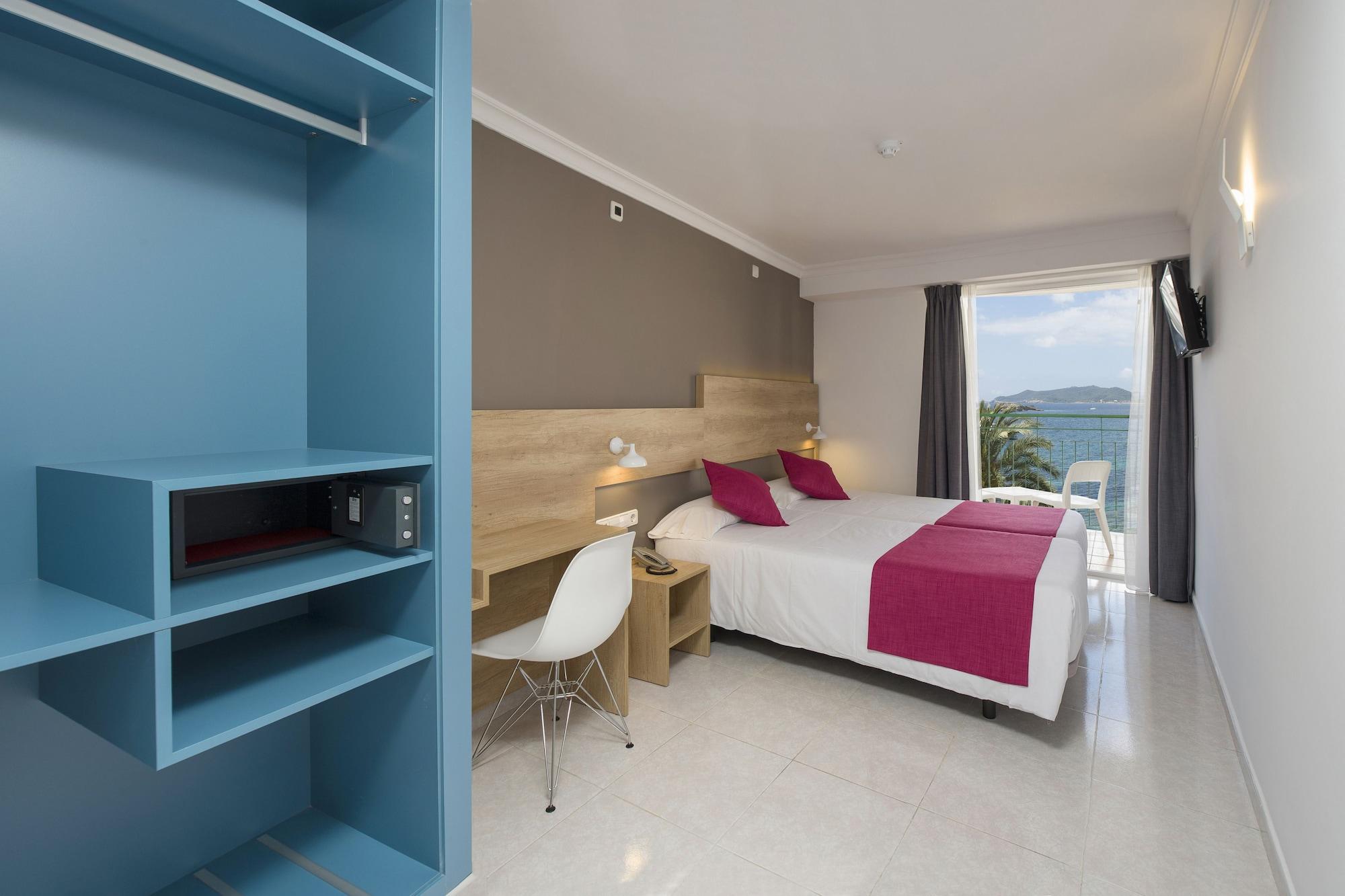 Vibra Marítimo 3* Ibiza