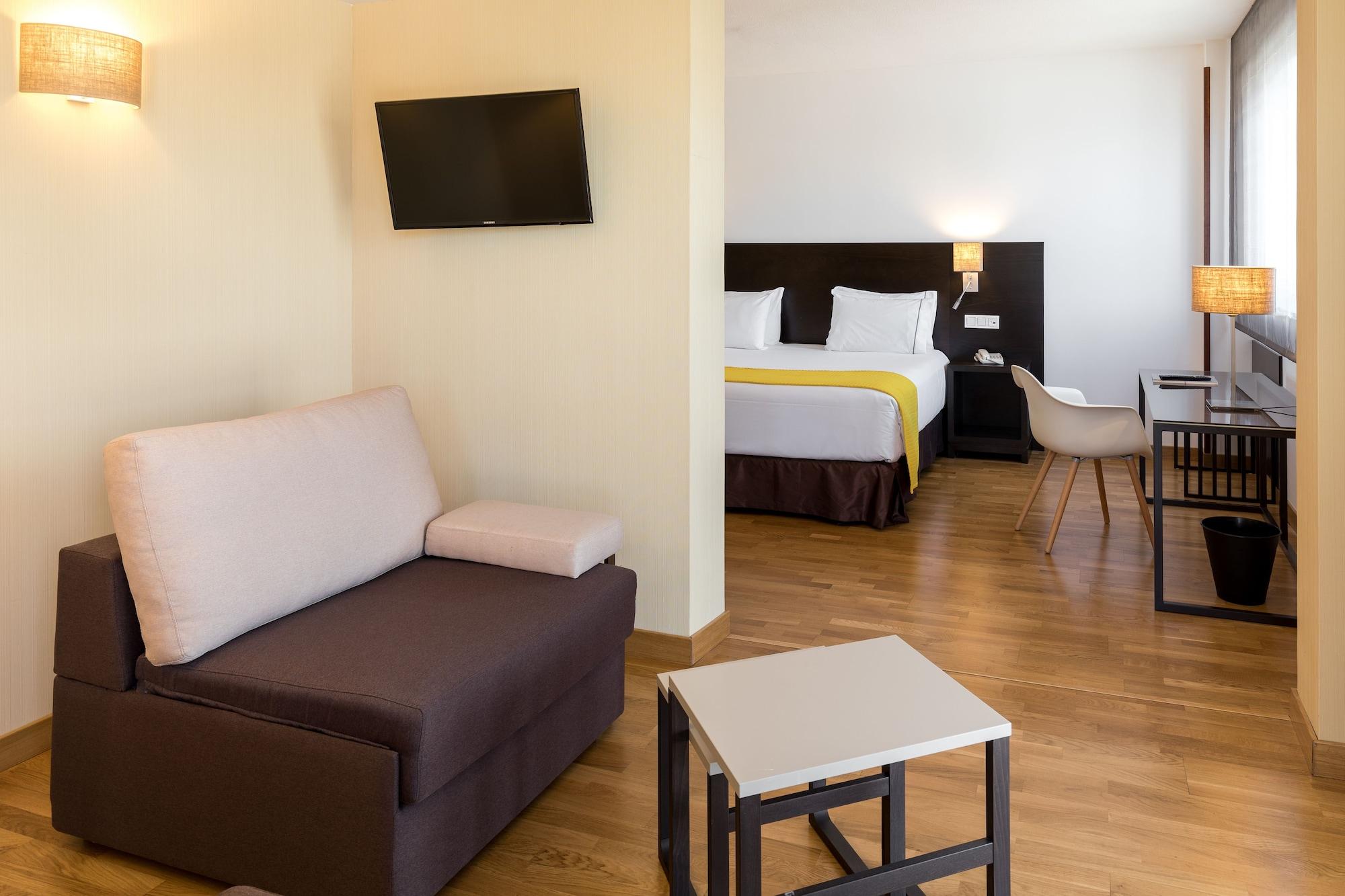 Rafaelhoteles Atocha 4*