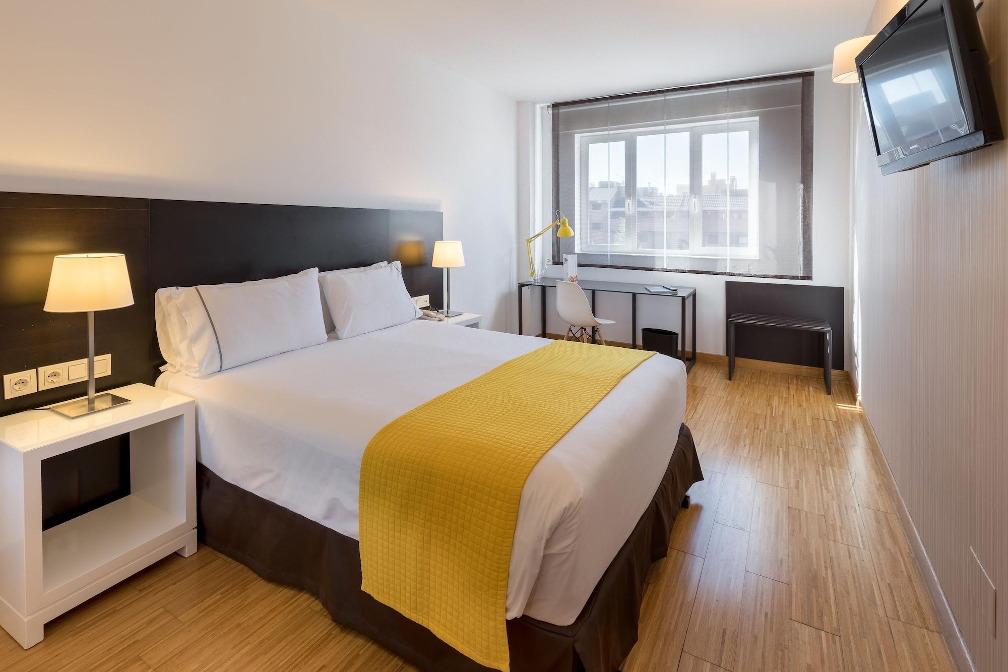 Hotel Rafaelhoteles Atocha 4*
