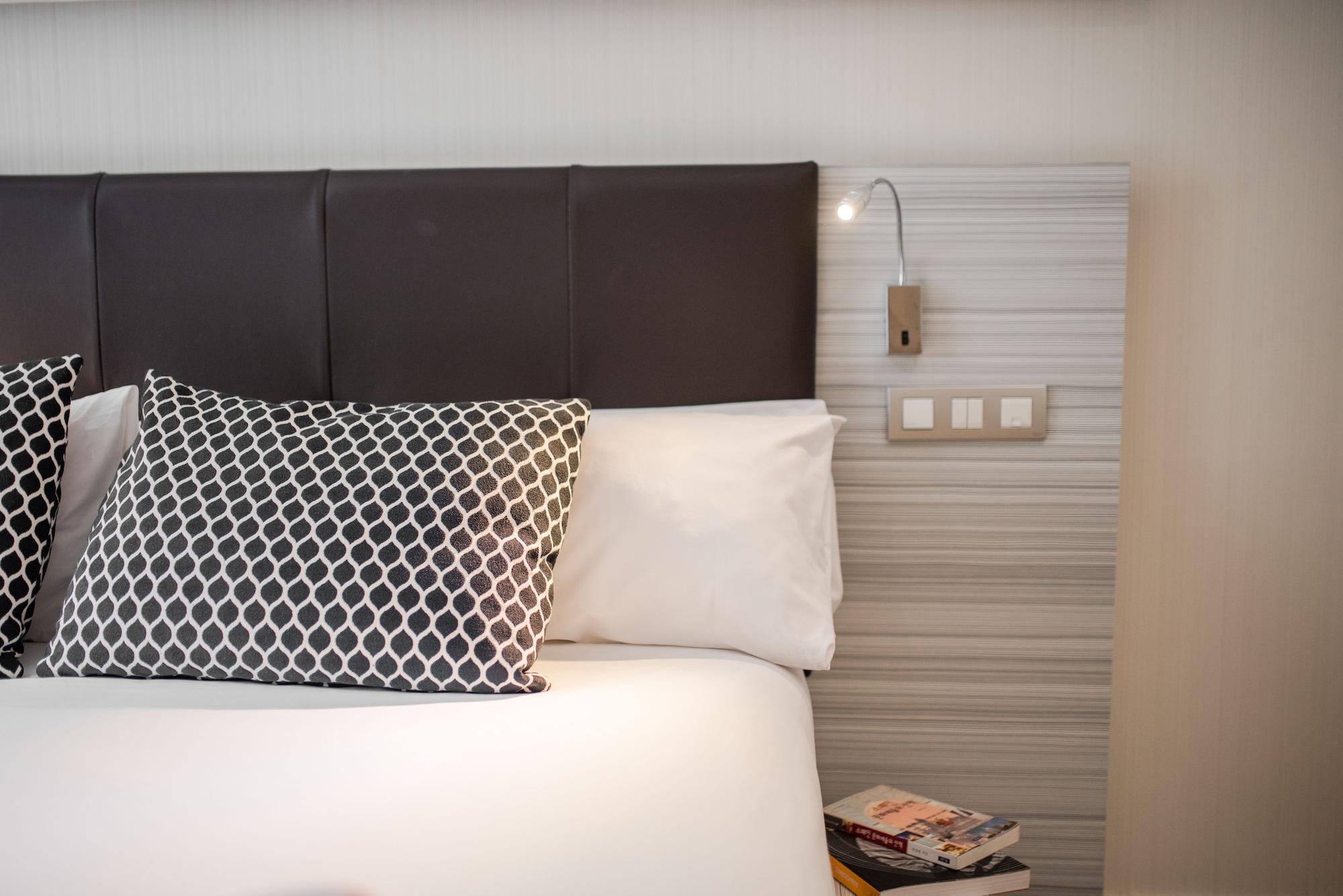 Petit Palace Puerta Del Sol Hotel 3*