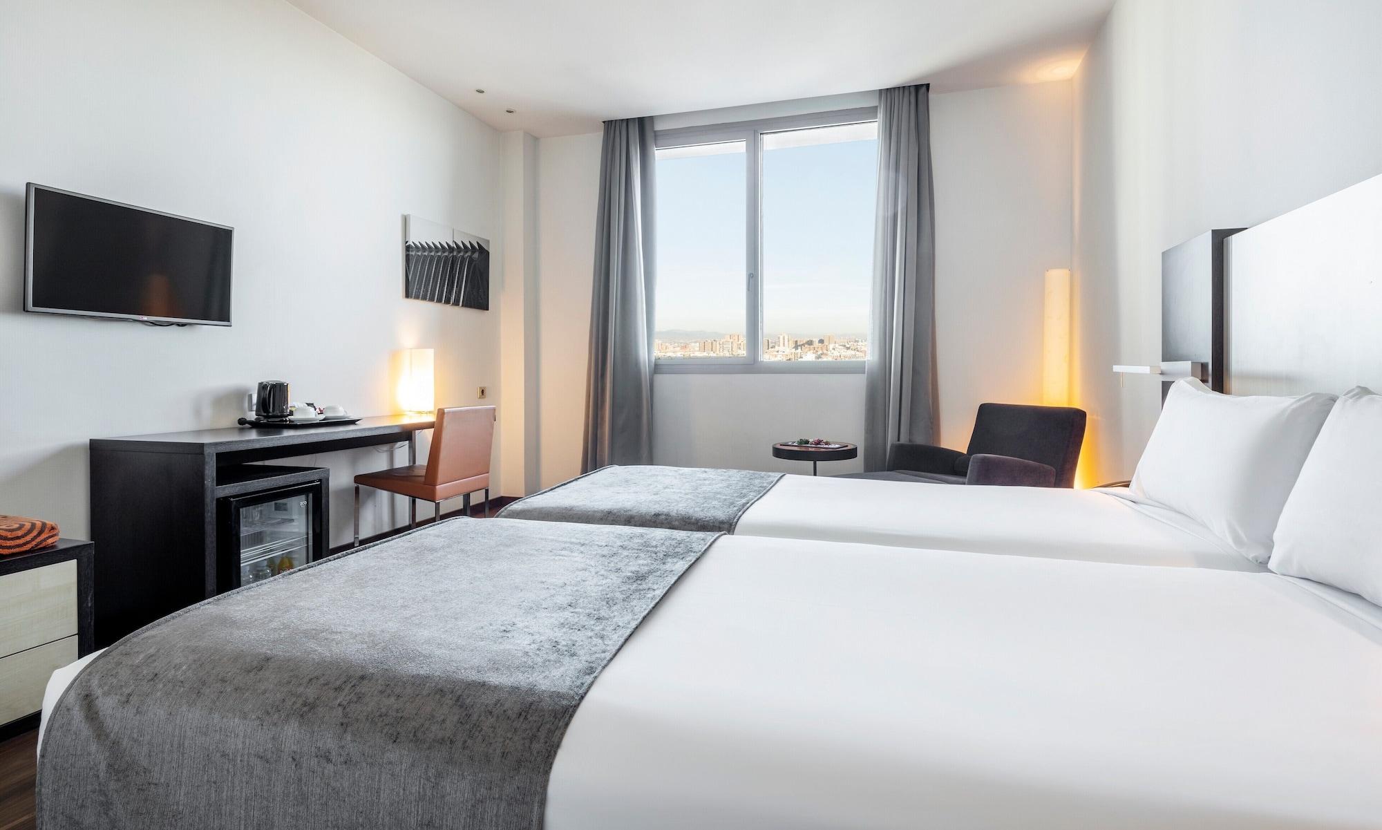 Ilunion Aqua 4 Hotel 4*