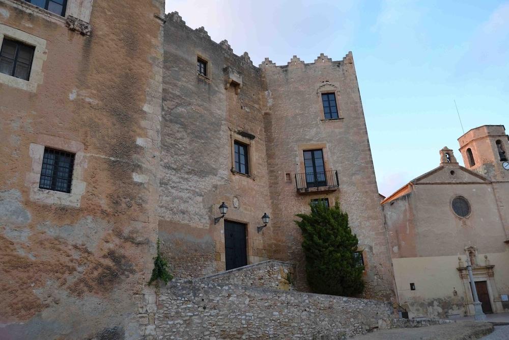 Gran Claustre Boutique Hotel 4*