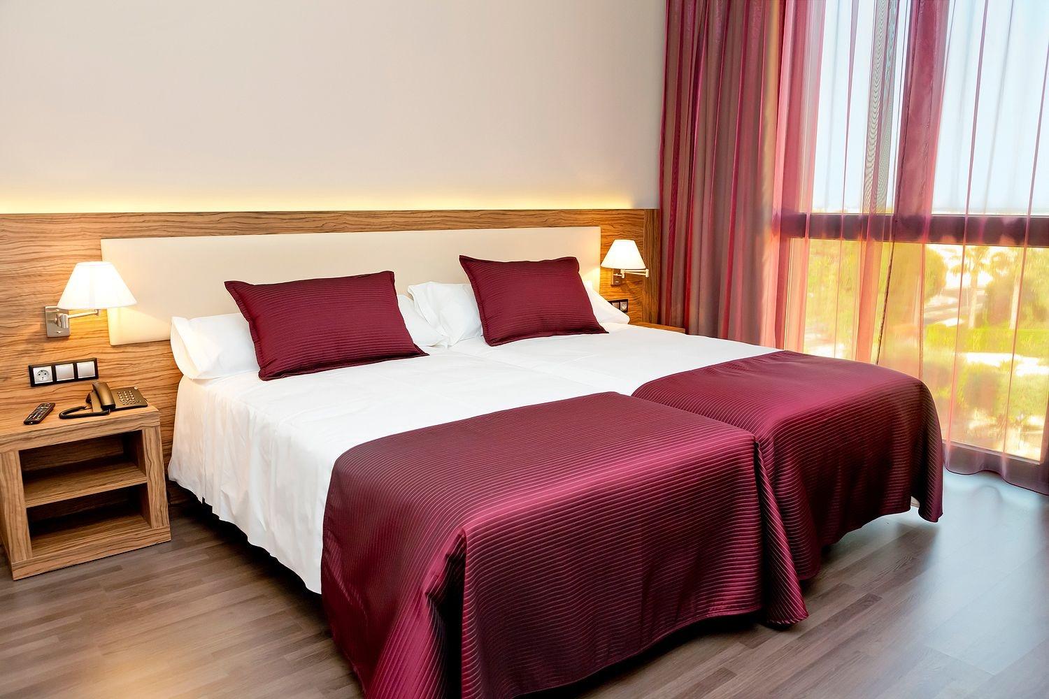 Hotel Dna Monse & Golf