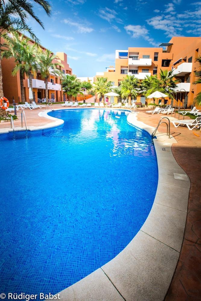 Turisticos Parque Tropical Apartment Vera