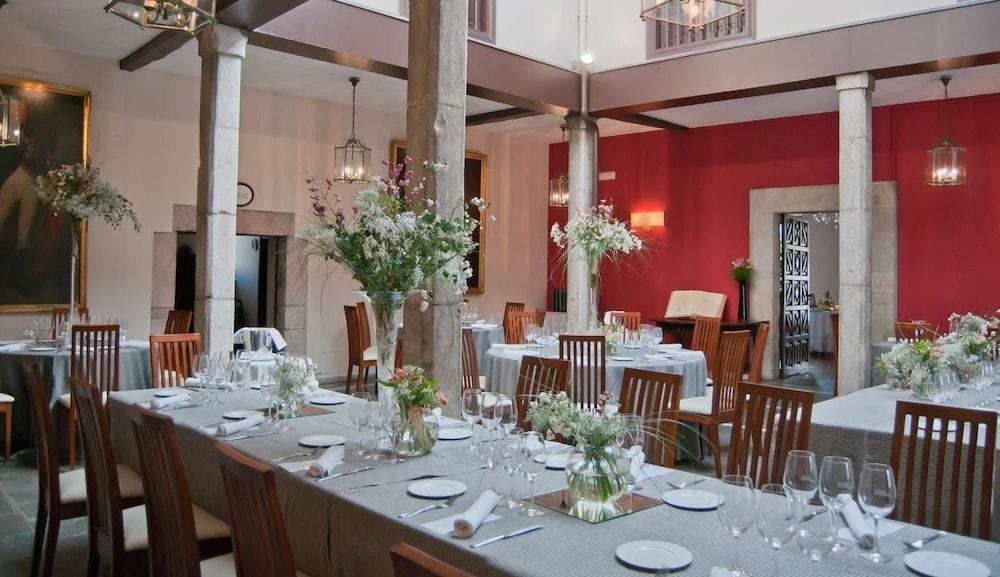 Hotel Pax Casona Del Busto Pravia