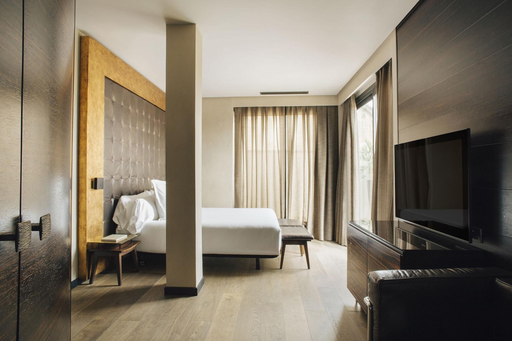 Bagues, A Small Luxury Of The World 5* Barcelona