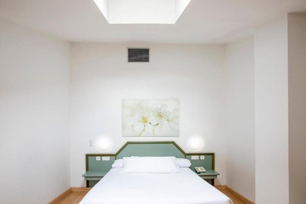 Hotel Urdanibia Park Irun