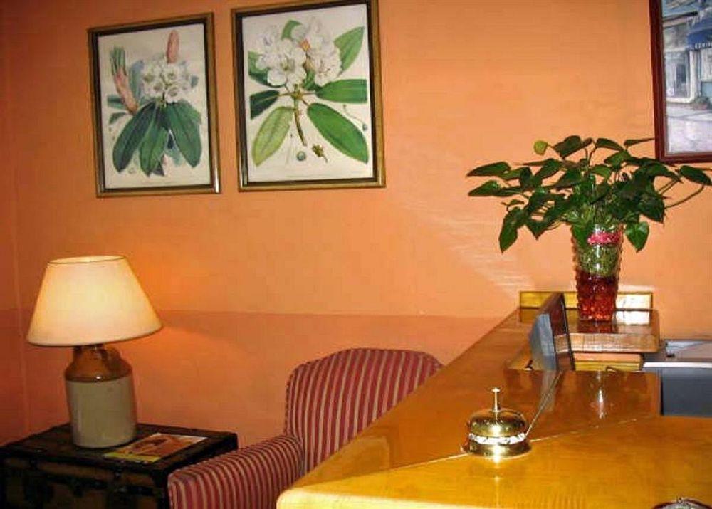 Hotel Central 3*