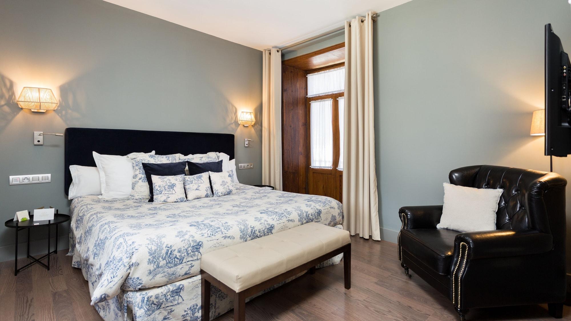 Hotel La Laguna Gran 4*